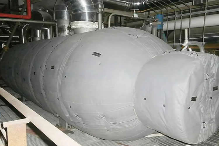 再沸器保溫,再沸器<a href=http://www.kfujwst.cn/e/tags/?tagname=%E4%BF%9D%E6%B8%A9%E5%A5%97 target=_blank class=infotextkey>保溫套</a>,<a href=http://www.kfujwst.cn/e/tags/?tagname=%E6%8D%A2%E7%83%AD%E5%99%A8%E4%BF%9D%E6%B8%A9 target=_blank class=infotextkey>換熱器保溫</a>
